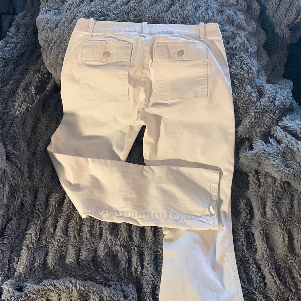 GAP Women's Straight Leg Jeans- 2R White boating style cotton pants